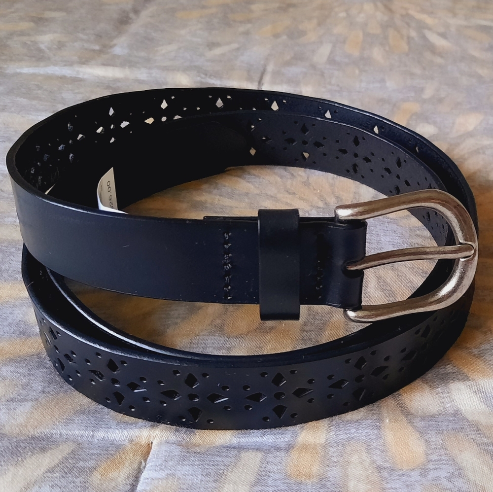 Genuine leather NWT black belt size XL.